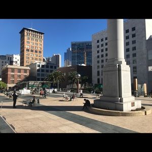 Meet your Posher, Simon